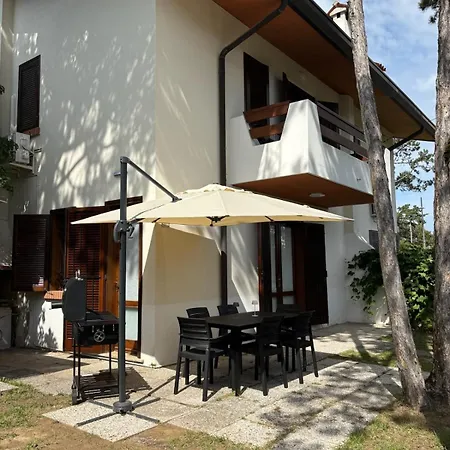 Pinea Ferienhaus *